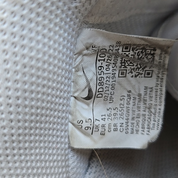 Nike Air force 1 size  9.5W or 8W - Picture 8 of 8